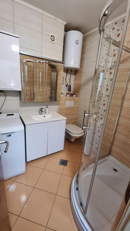 شقة Apartman Dana سبليت المظهر الخارجي الصورة