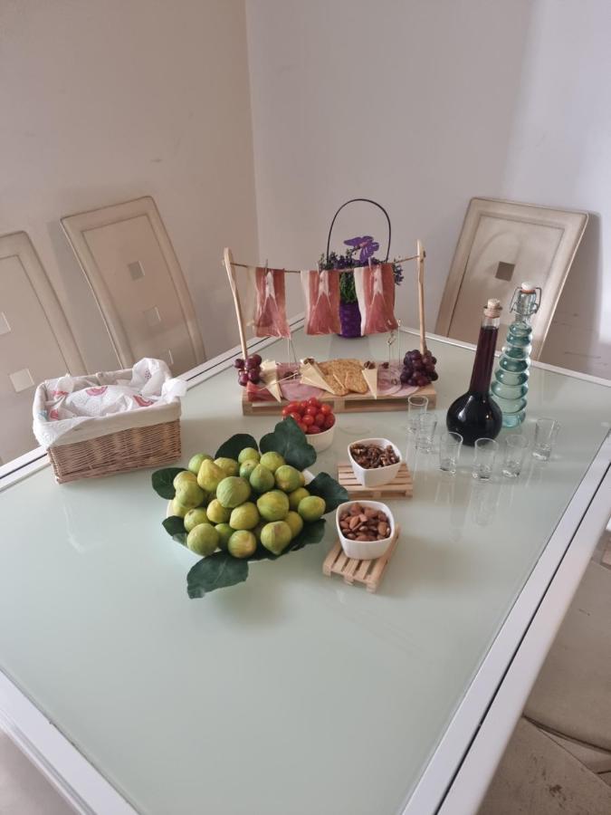 شقة Apartman Dana سبليت المظهر الخارجي الصورة